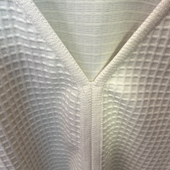 Max Studio Top NWOT - Picture 8 of 13